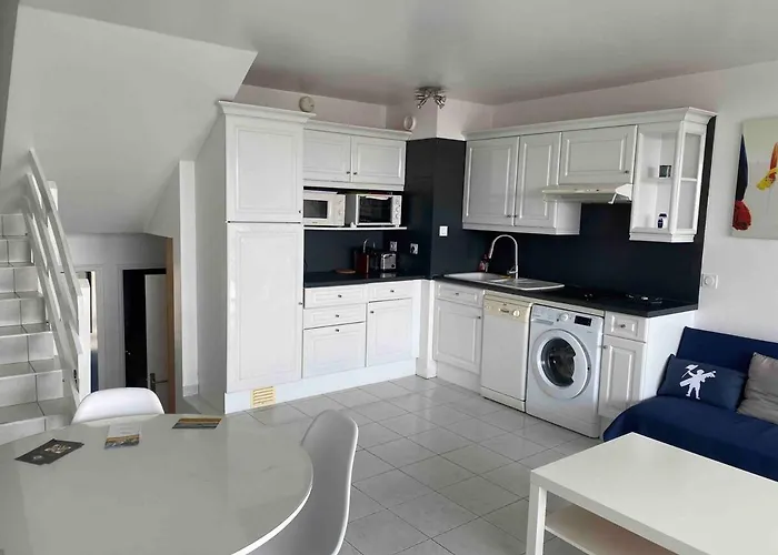 Marina Cosy F3, Bord De Mer, Terrasse Exposee Sud-ouest Довиль